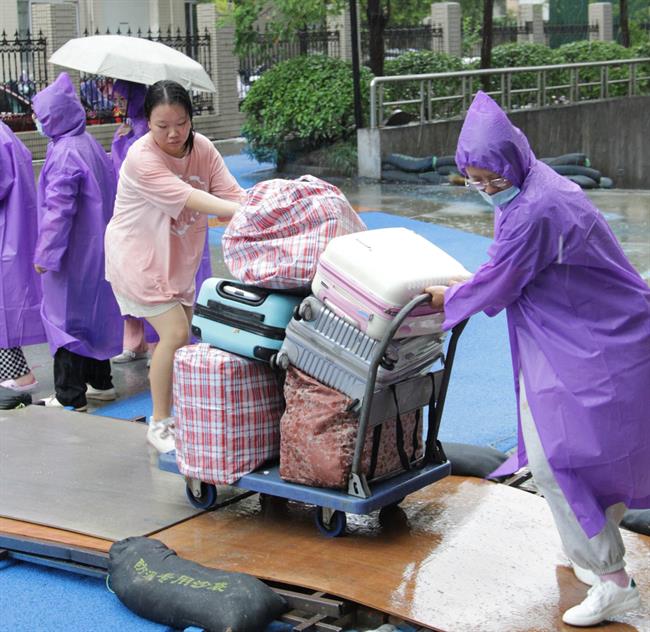 IMG_4701.jpg IMG_4701.jpg