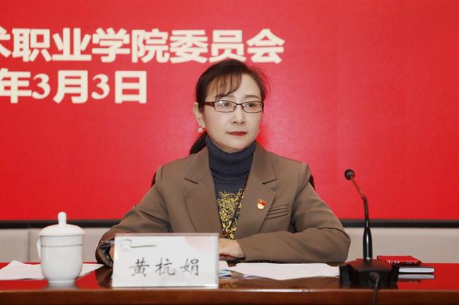 黄_副本.jpg 黄_副本.jpg