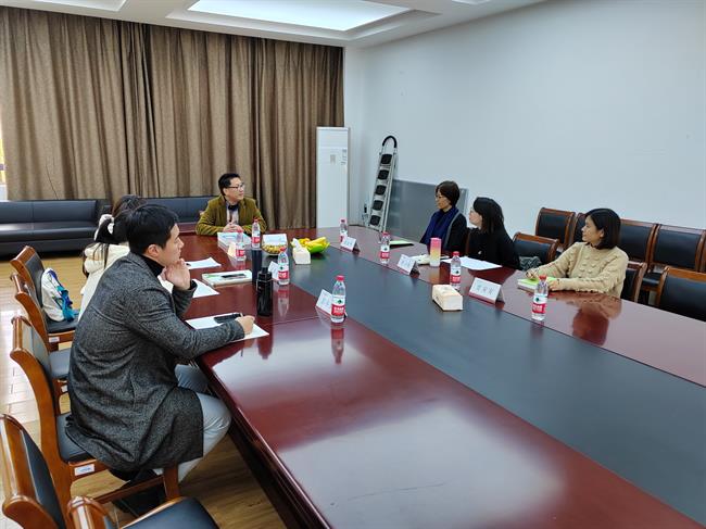 数学组.jpg 数学组.jpg