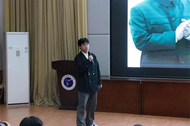 a60d8e8cc7a4e83e8bee449b23921f10.jpg a60d8e8cc7a4e83e8bee449b23921f10.jpg