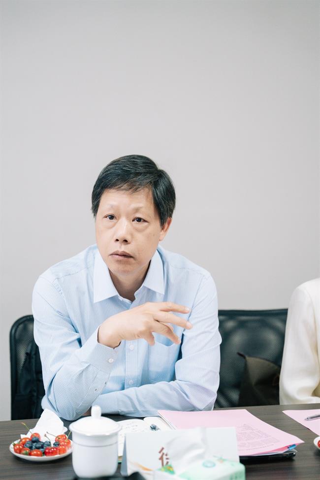 徐校讲话.jpg 徐校讲话.jpg