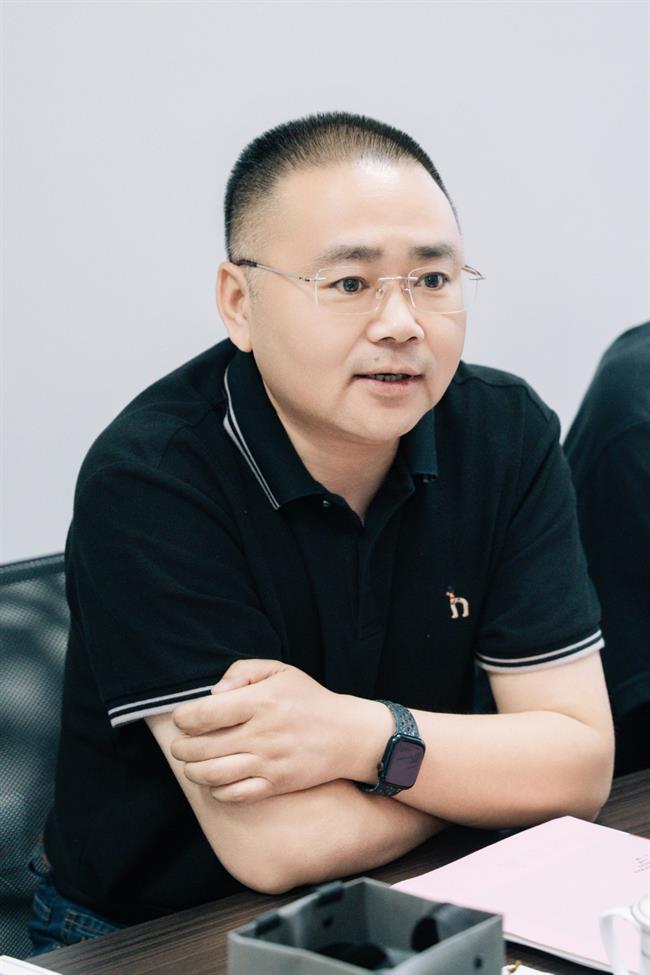 郎建军.jpg 郎建军.jpg